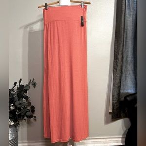 SHOSHO Maxi Skirt